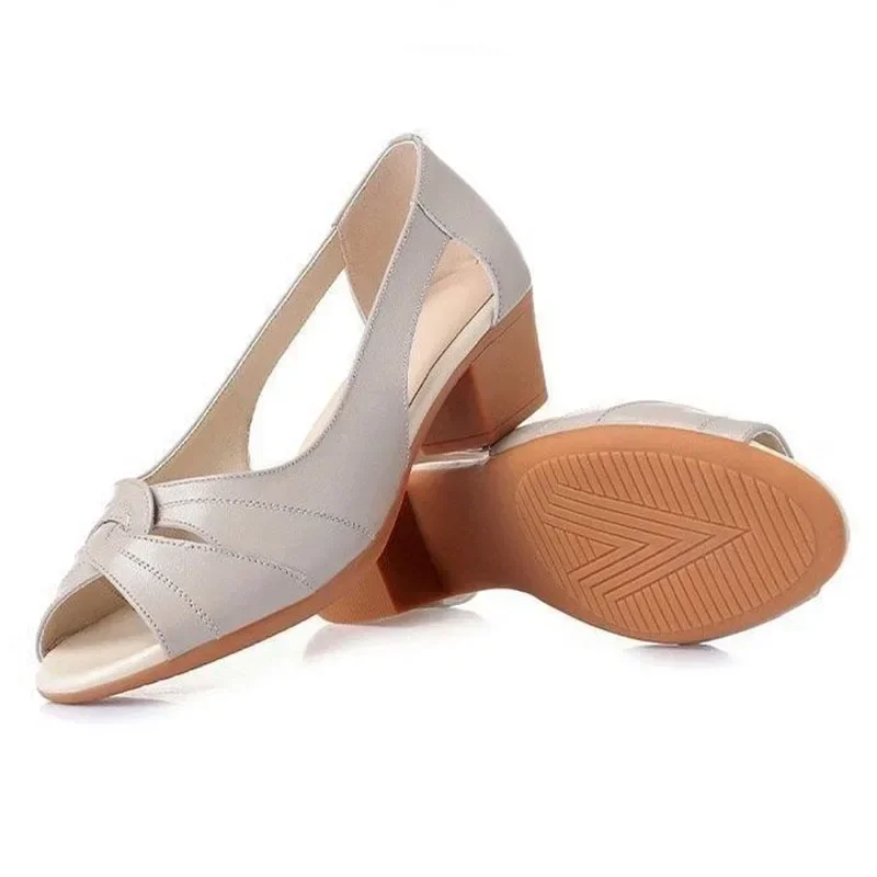 Czarne Peep Toe sandały na śre – Leather Work Outfit recenzja i cena